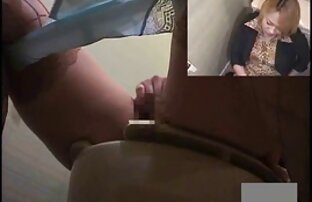 A miúda loira Holly tem uma rata vídeo pornô brasileiro grátis suculenta perfurada e come esperma.